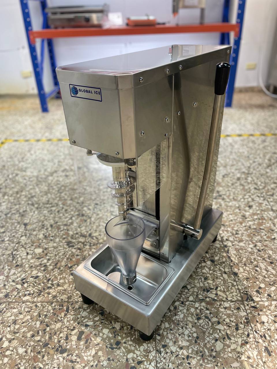 Maquina para hacer yogur helado tipo yogen helado de frutas Foto 7309576-7.jpg