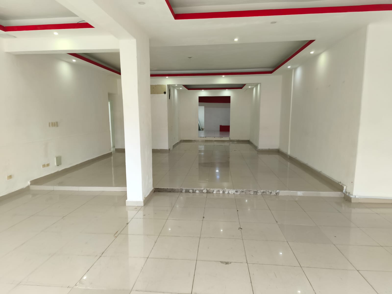 Local comercial en alquiler – La Julia Santo Domingo us3500 dolares Foto 7309725-10.jpg