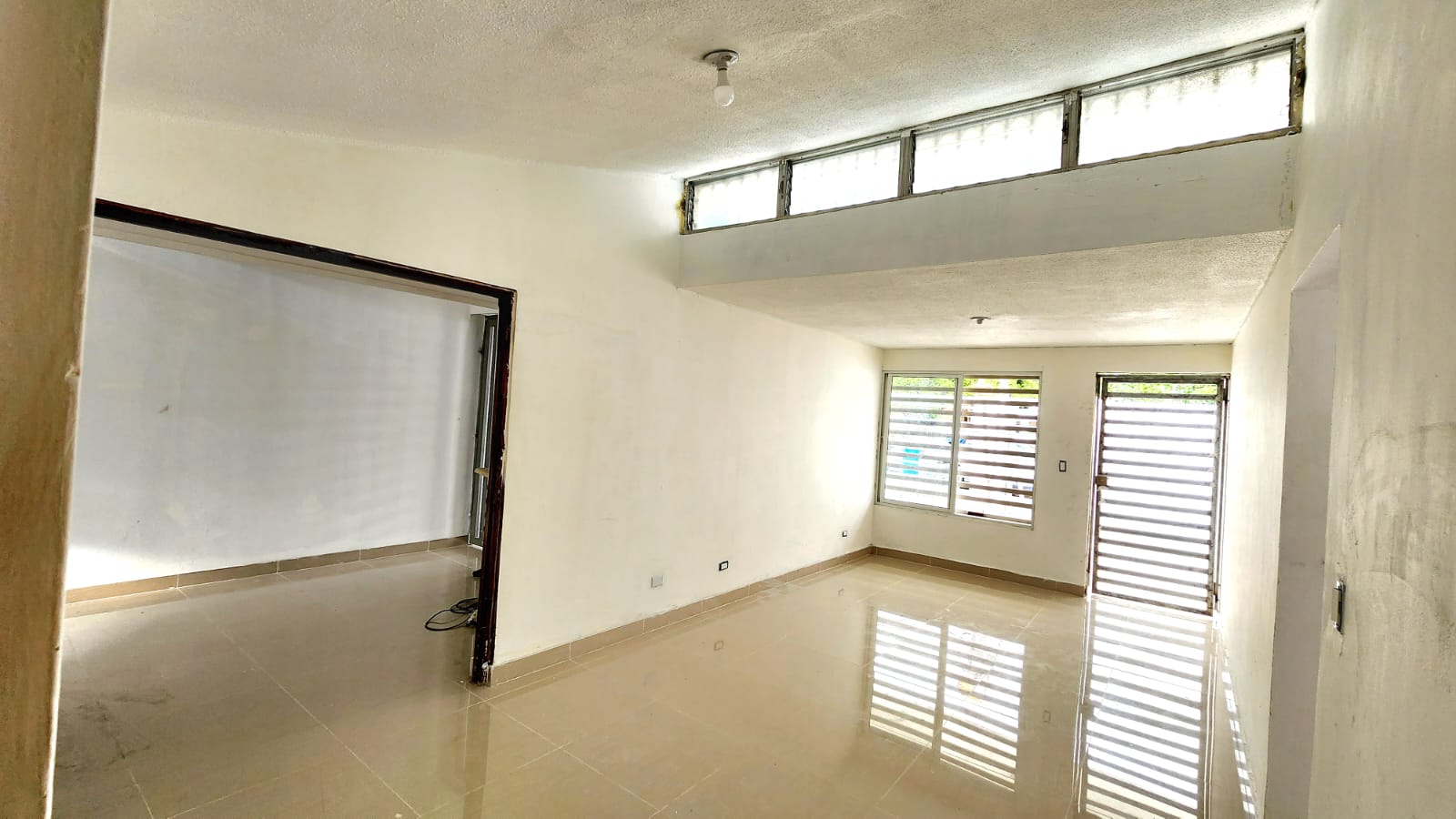 Casa en alquiler en Av. Independencia para vivir o negocio  Foto 7309757-4.jpg