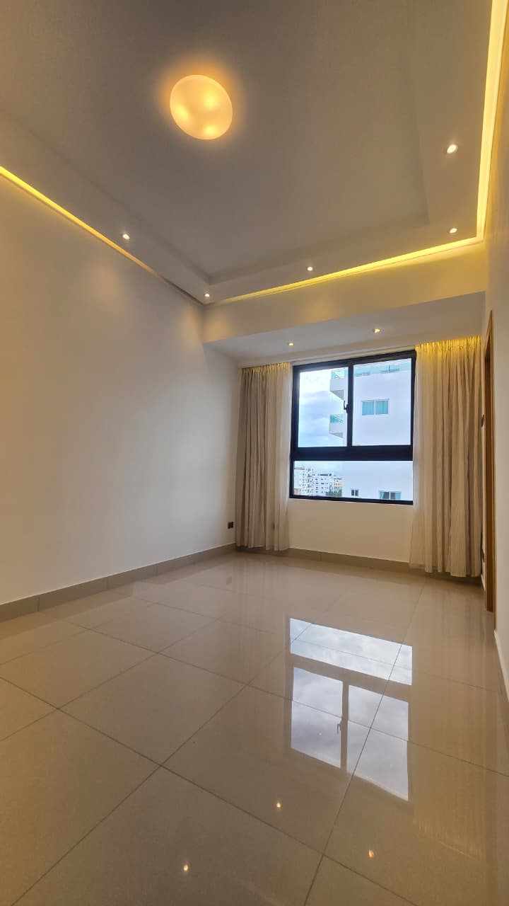 Apartamento en Alquiler sector Renacimiento Santo Dgo Foto 7309761-6.jpg