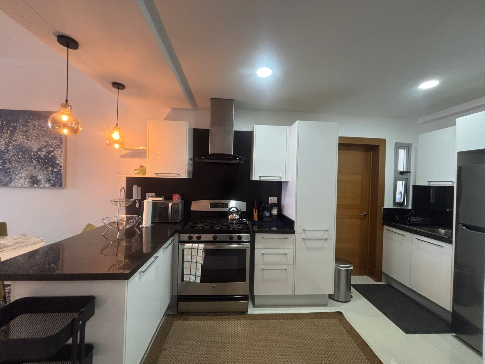 Apartamento en alquiler full amueblado ????Evaristo morales  Torre fam Foto 7309795-1.jpg