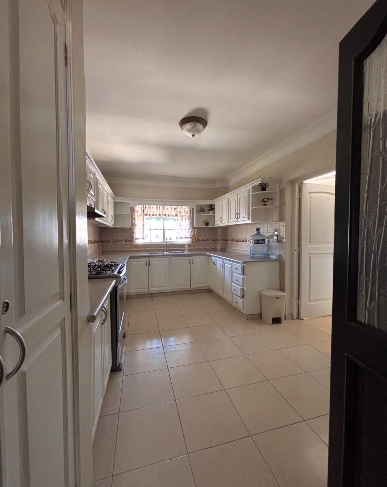 Apartamento en alquiler full amueblado ????Evaristo morales  Torre fam Foto 7309795-3.jpg