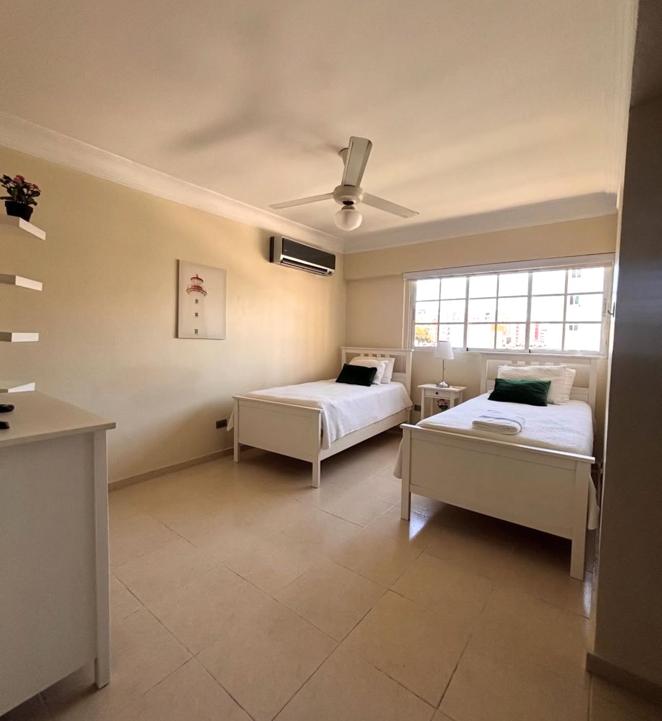 Apartamento en alquiler full amueblado ????Evaristo morales  Torre fam Foto 7309795-7.jpg