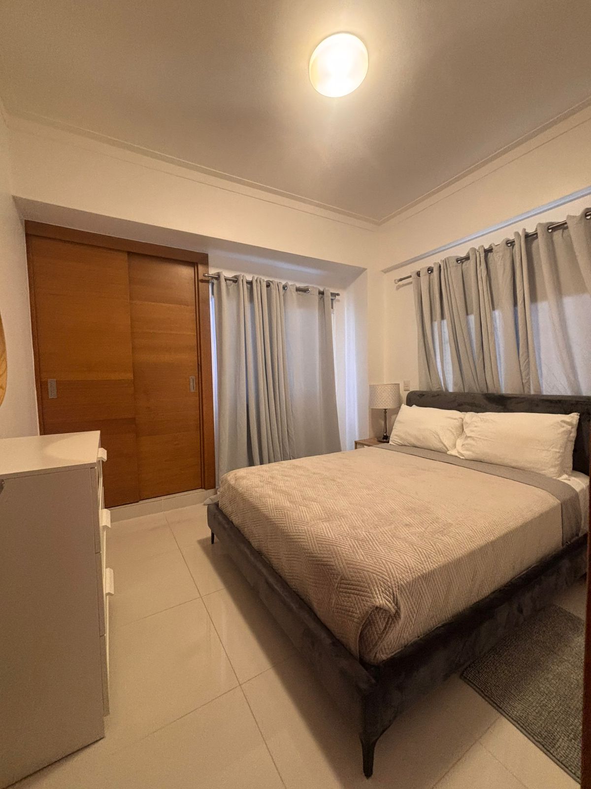 Apartamento amueblado en bella vista  alquiler 2200 balcón   2 habita Foto 7309799-6.jpg