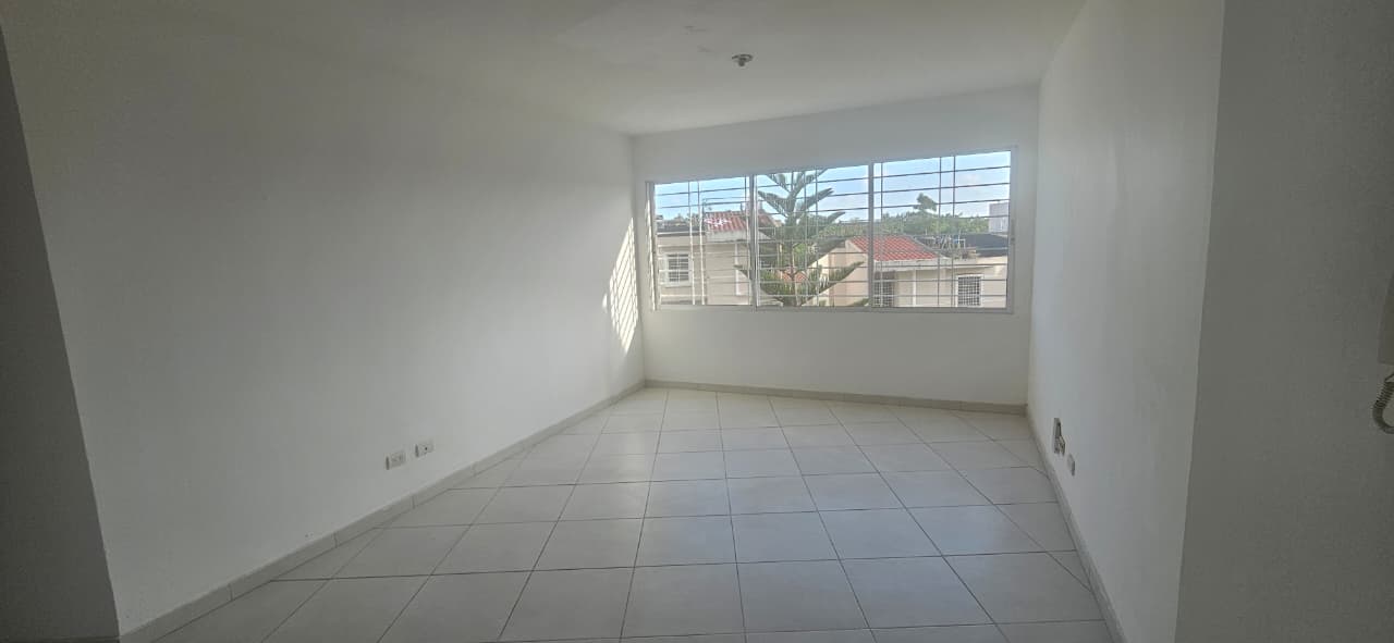 Apartamento en Alquiler en Colinas del Arroyo II – Santo Domingo Norte Foto 7309805-8.jpg