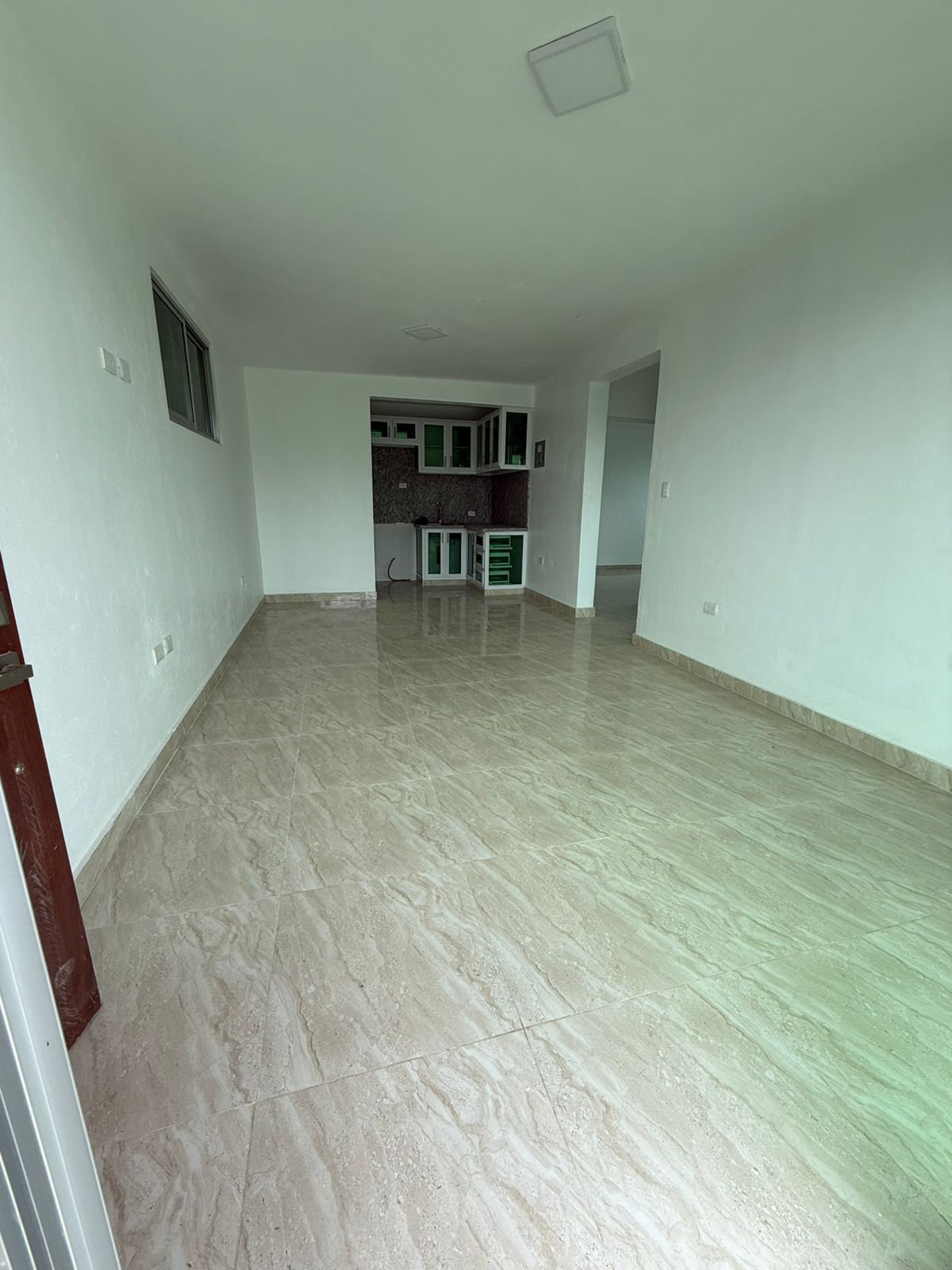 ???? APARTAMENTO EN RENTA Cerca en el HOMS – 1ER NIVEL Foto 7309932-2.jpg