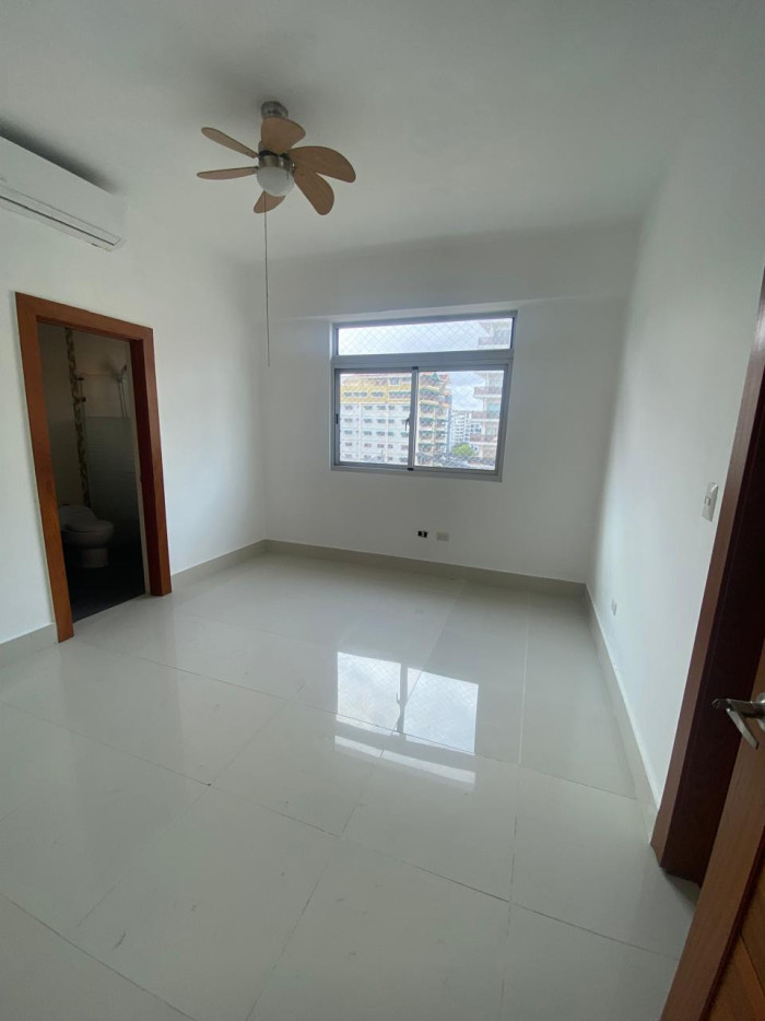 Alquiler de amplio Apartamento en Bella Vista Foto 7309979-11.jpg