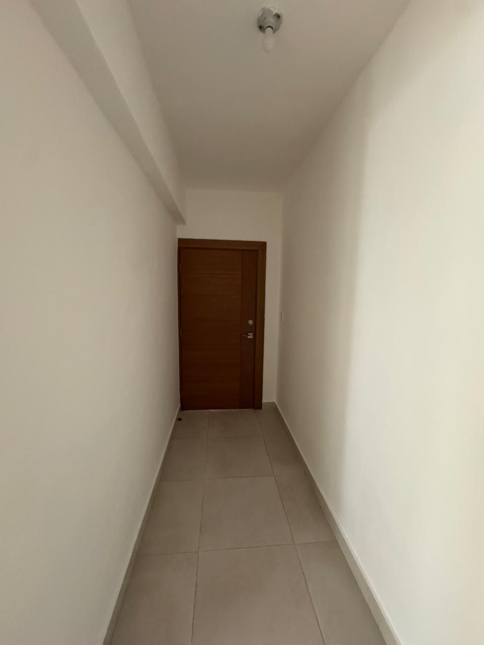 Avenida independencia 125m2 2 habitaciones 2 parqueos en zona premium Foto 7310168-15.jpg