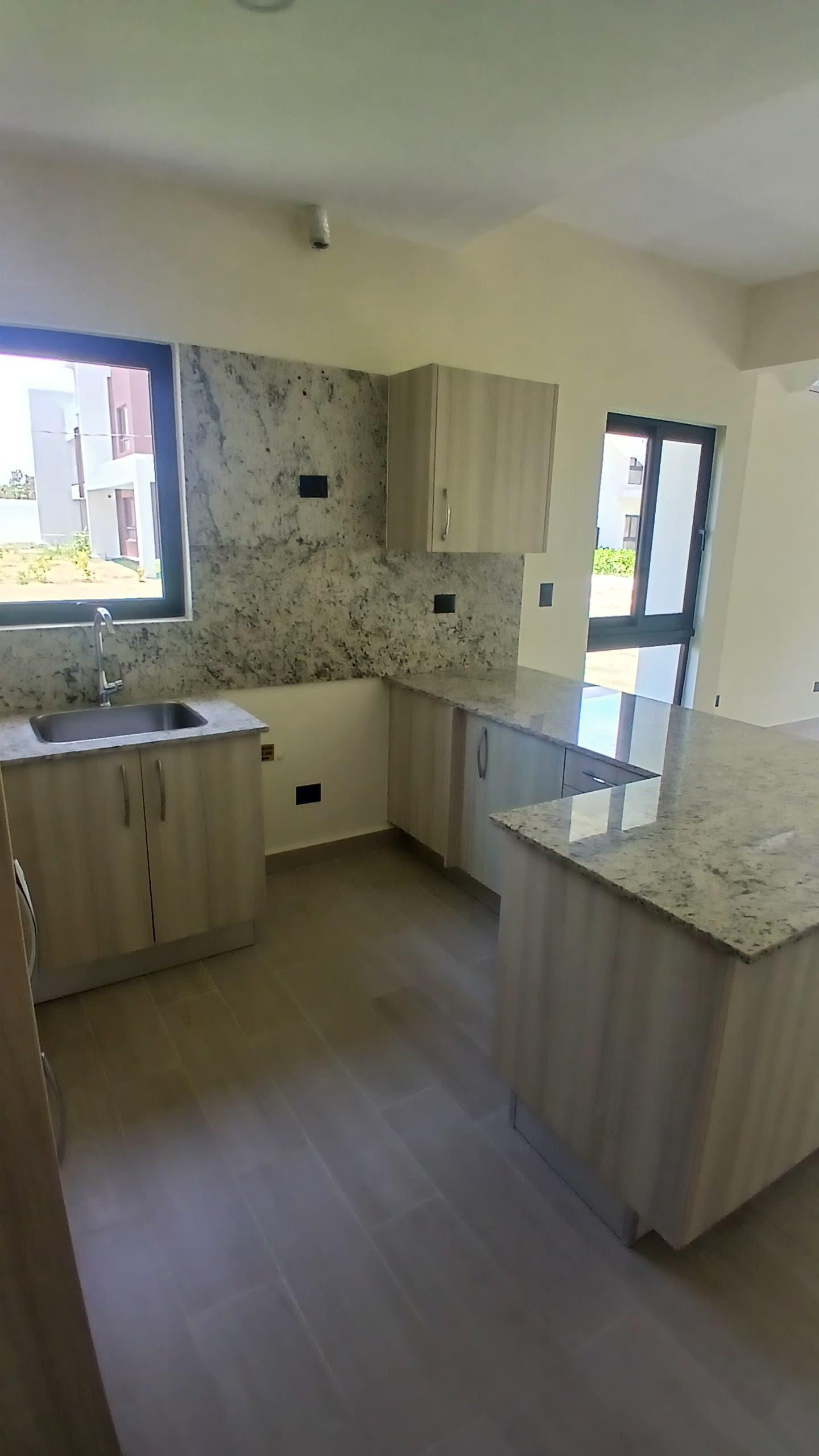 APARTAMENTO EN ALQUILER/ ???? VISTACANA – PUNTA CANA Foto 7310394-2.jpg