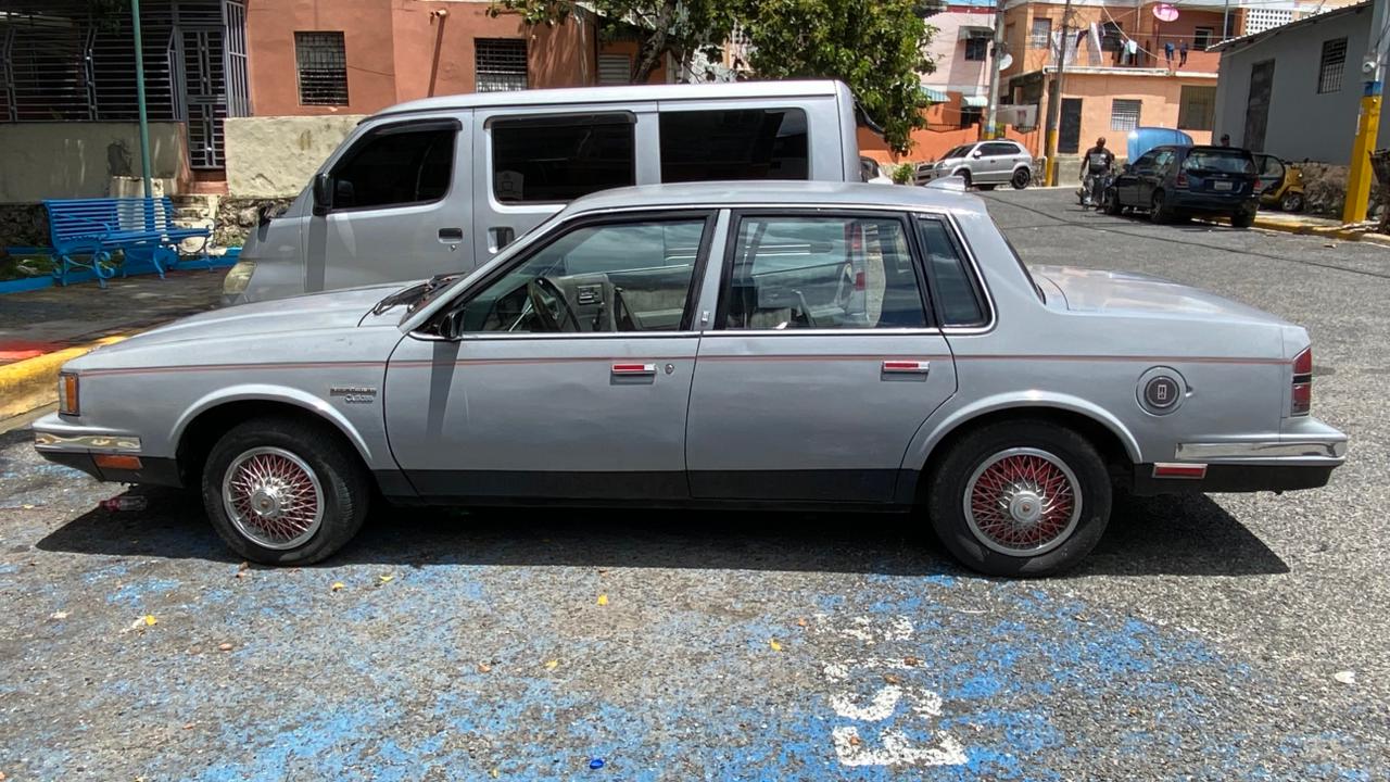 1984 Oldsmobile cutlass ciera en Santo Domingo Este Foto 7310565-1.jpg
