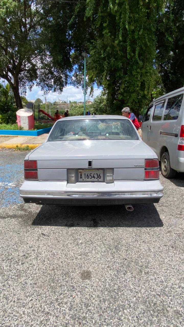 1984 Oldsmobile cutlass ciera en Santo Domingo Este Foto 7310565-2.jpg