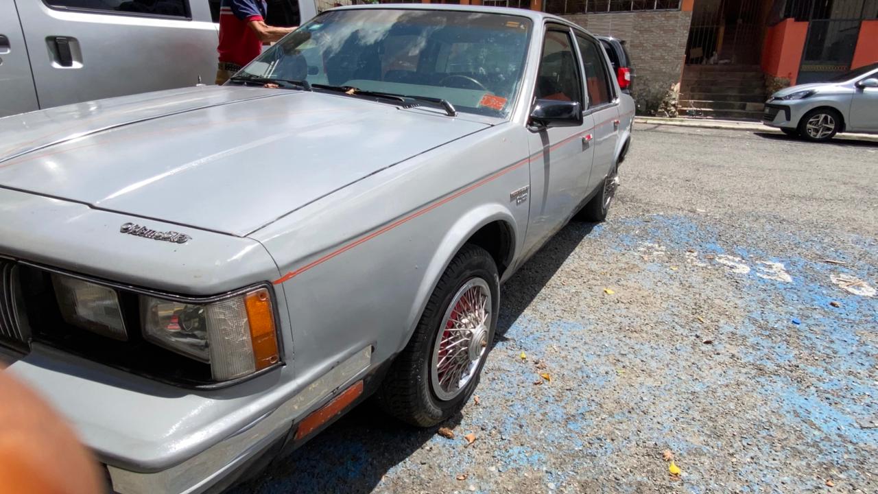 1984 Oldsmobile cutlass ciera en Santo Domingo Este Foto 7310565-6.jpg