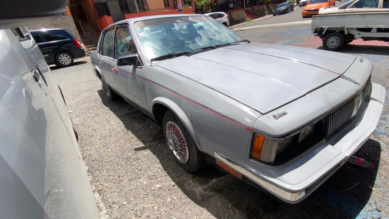 1984 Oldsmobile cutlass ciera en Santo Domingo Este Foto 7310565-7.jpg