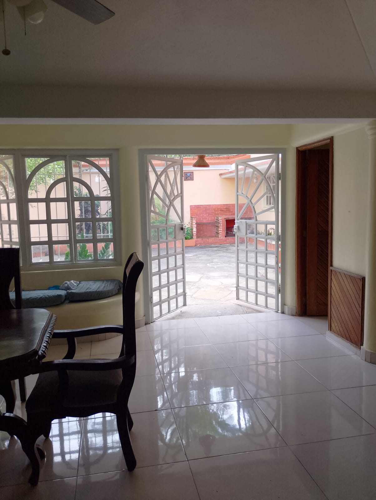 casa en venta arroyo hondo avenida cerca zoologico Foto 7310570-1.jpg