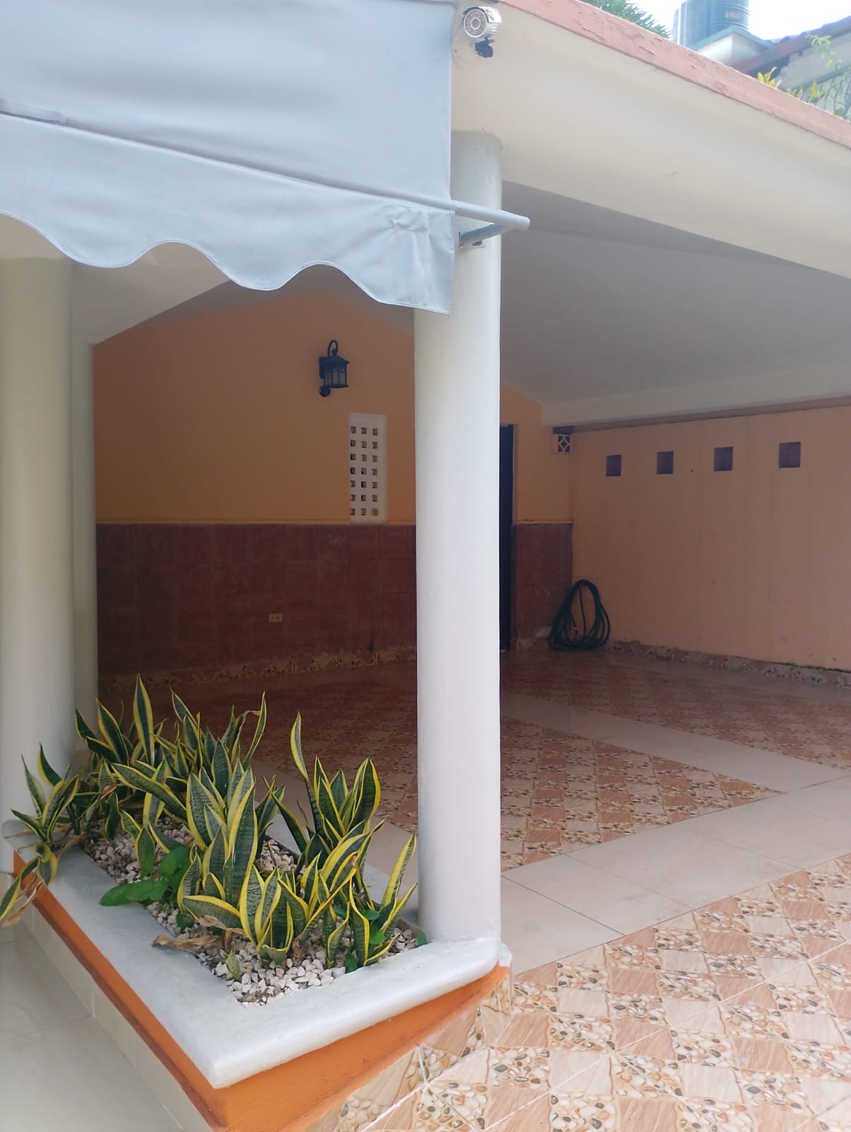 casa en venta arroyo hondo avenida cerca zoologico Foto 7310570-2.jpg