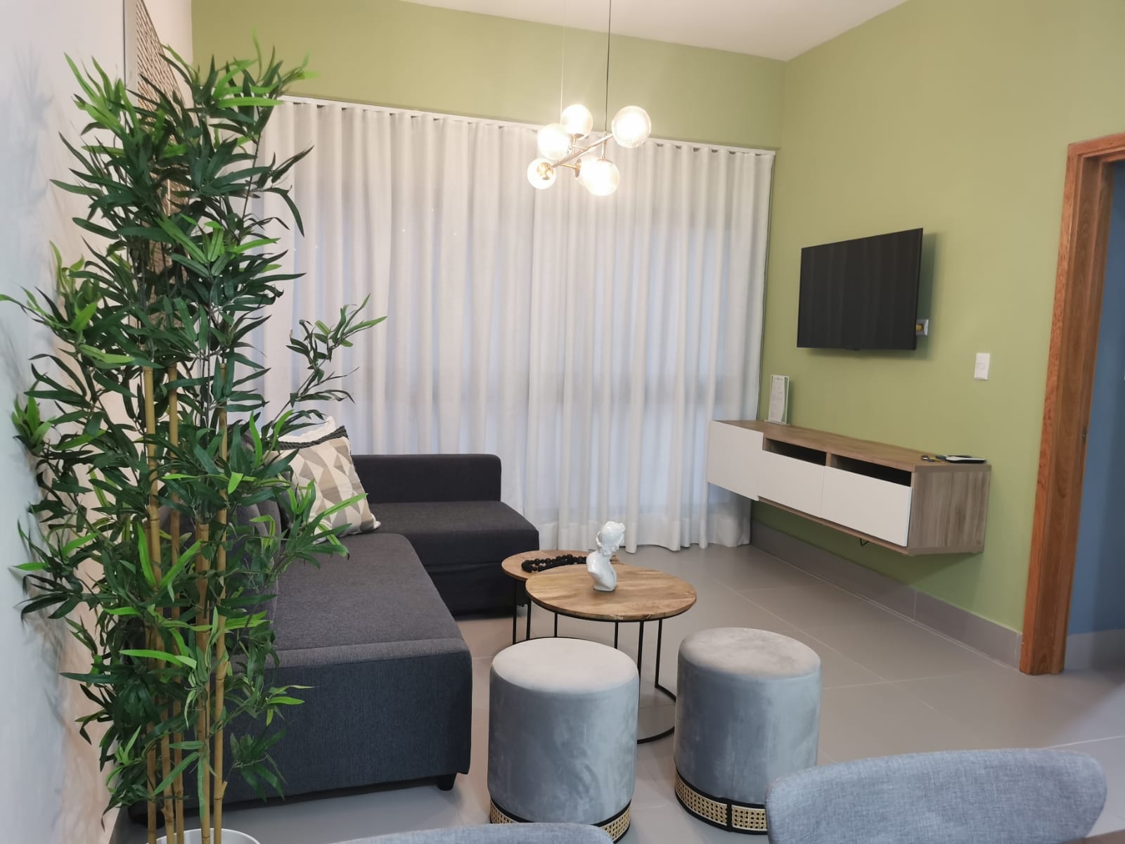 Apartamento en Alquiler Amueblado en el Naco Foto 7310583-1.jpg