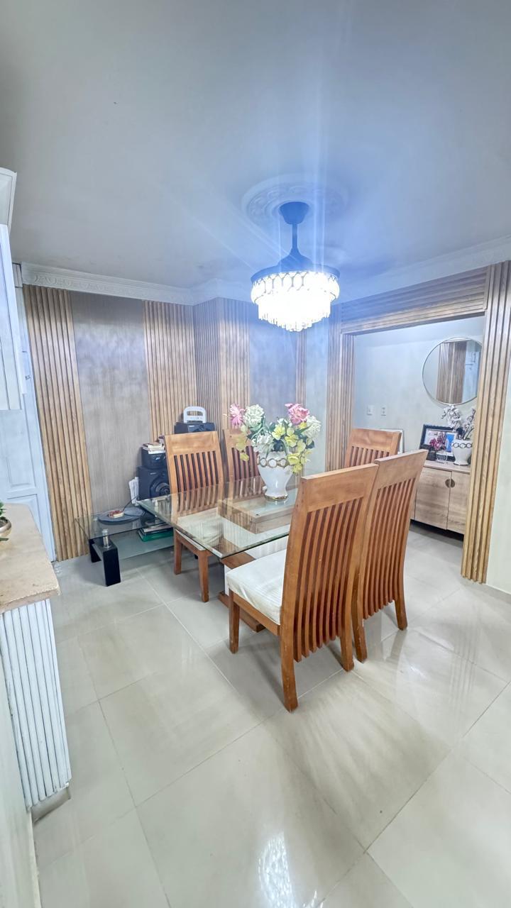 Apartamento en Santo Domingo Este.  3 Habitaciones.  95 Mts2 de constr Foto 7310606-3.jpg