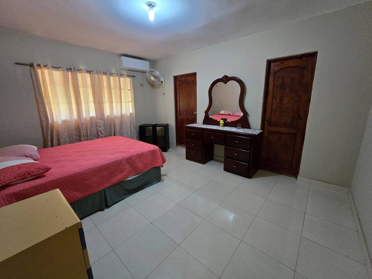 Vendo Casa en la Jacobo Majluta Santo Domingo Norte Res. Mirador Isabe Foto 7310698-13.jpg
