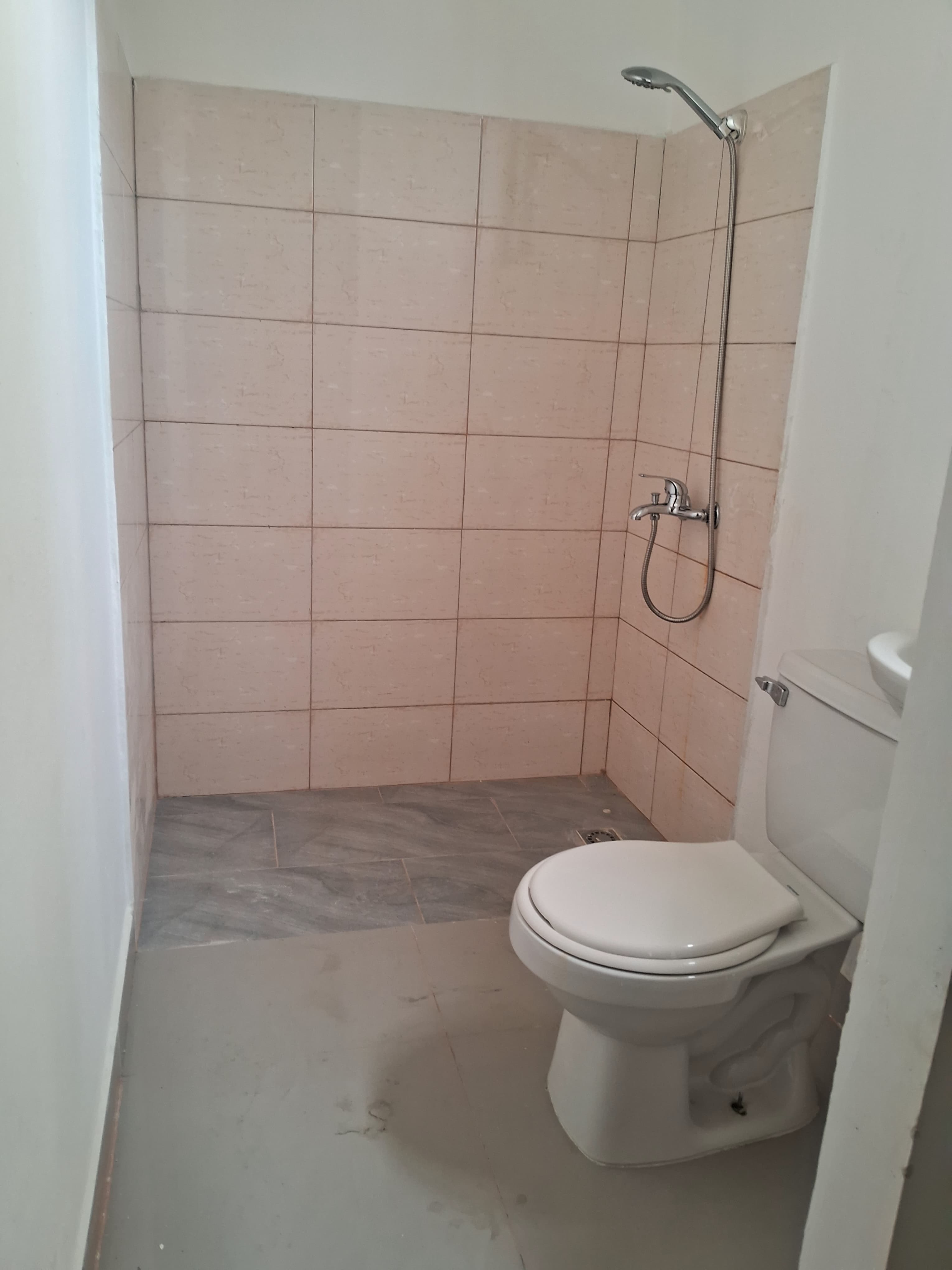 Apartamento de alquiler de 2 habitaciones y 3 en el KM 14 de tras del  Foto 7310777-3.jpg