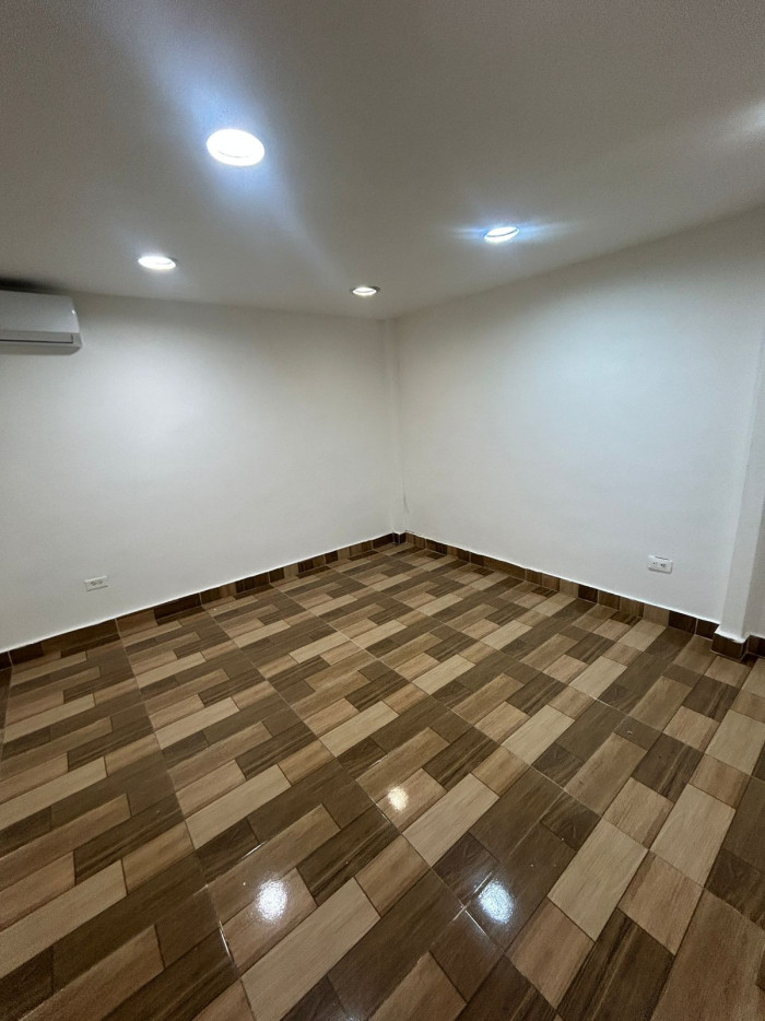 Oficina en Alquiler en Piantini – Plaza Central Av. Churchill con 27 d Foto 7310782-3.jpg