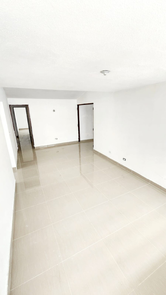 Espaciosa Casa en Alquiler en Miramar Zona Tranquila de la ciudad de S Foto 7310902-10.jpg
