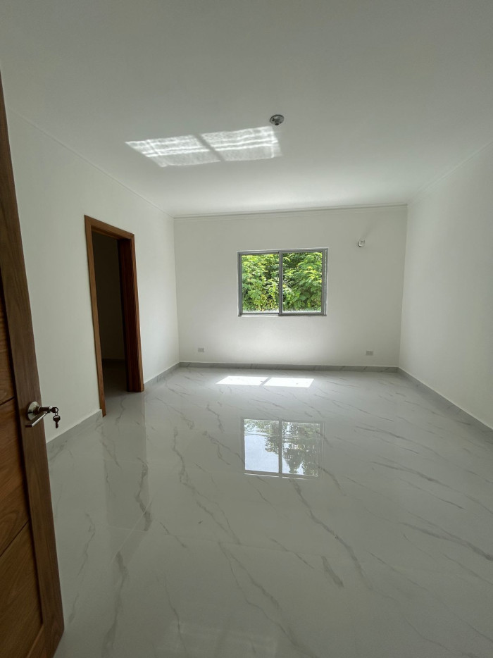 Espectacular Casa en Venta en Altos Arroyo Hondo III Foto 7310904-5.jpg