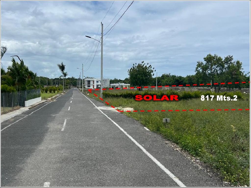 Vendo Solar en JUAN DOLIO 817 Mts.2 por la Salida a GUAVABERRY Res. Ce Foto 7311149-4.jpg