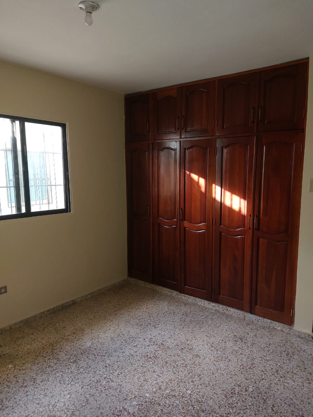 Apartamento en alquiler completamente remodelado en Sto Dgo Este Foto 7311484-5.jpg