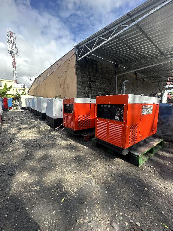 GRAN VARIEDAD DE PLANTAS ELÉCTRICAS DESDE 8 KW HASTA 750 KW DISPONIBLE Foto 7311559-1.jpg
