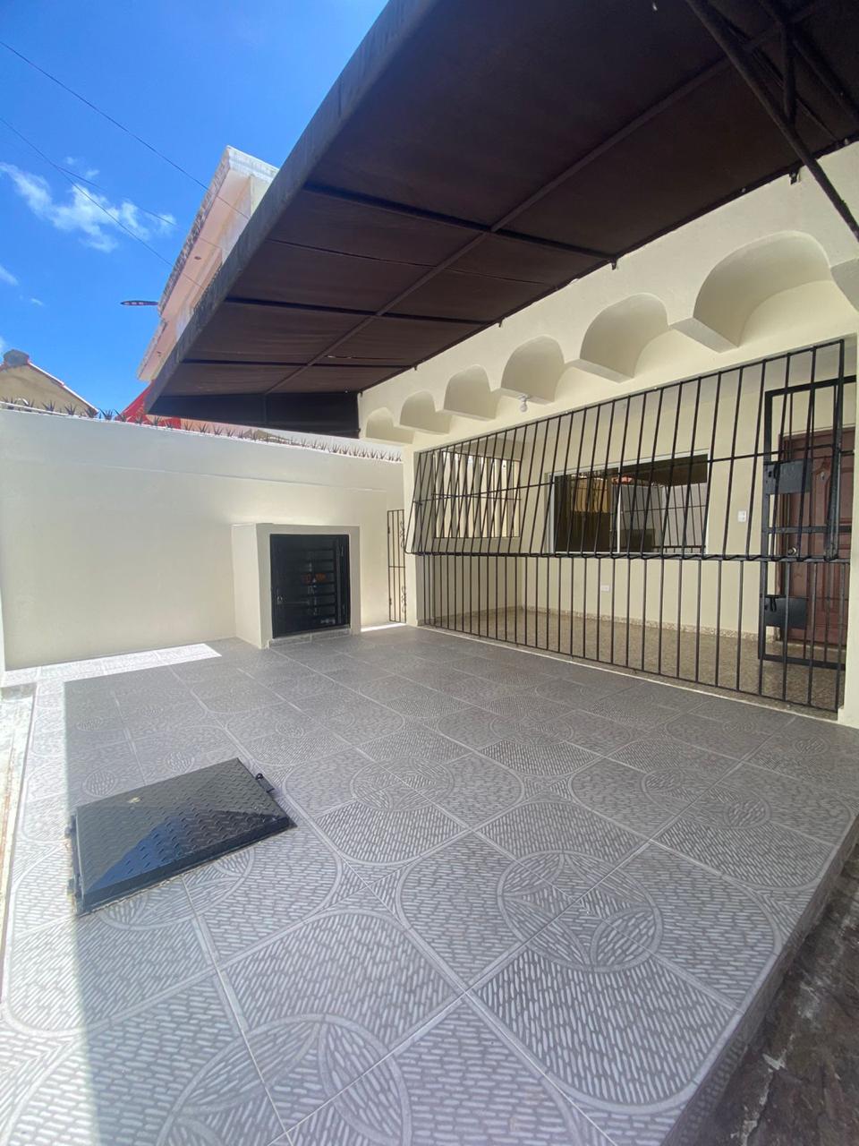 Casa de 3 Habitaciones en Venta en Corales del Sur  Foto 7311580-6.jpg