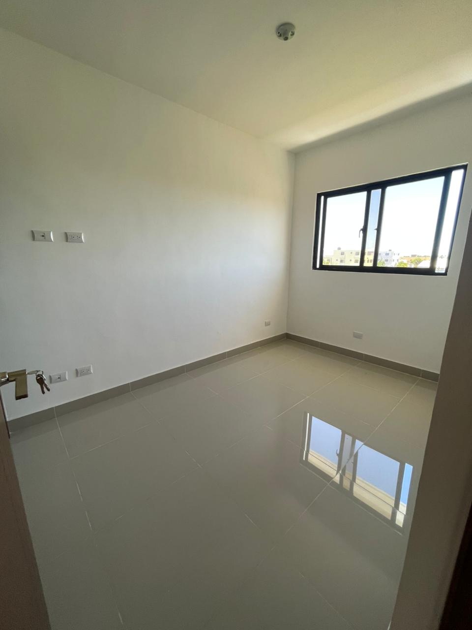 Apartamento de 3 Habitaciones en Venta en Av. Hipica. Foto 7311607-4.jpg