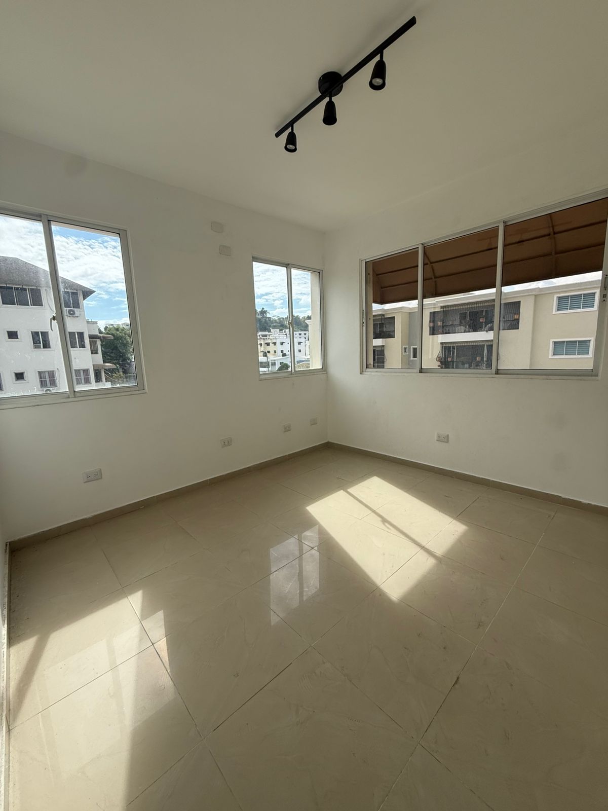 ????️ PENTHOUSE EN RENTA Y VENTA EN GURABO SANTIAGO ????️ Foto 7311652-7.jpg