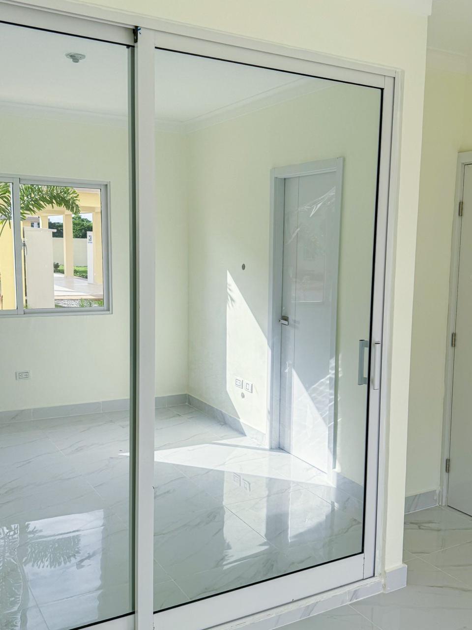Apartamento de 3 Habitaciones en Venta en la Av. Hipica  Foto 7311662-3.jpg