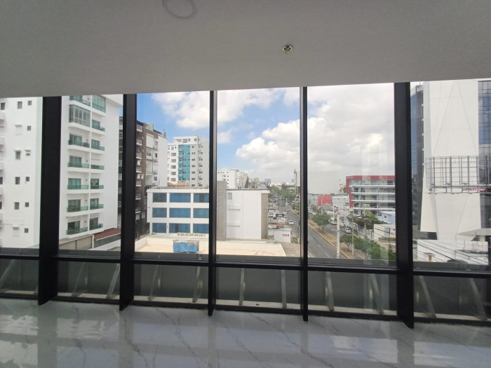 Local Comercial en Alquiler  Torre Empresarial Bella Vista Foto 7311709-1.jpg