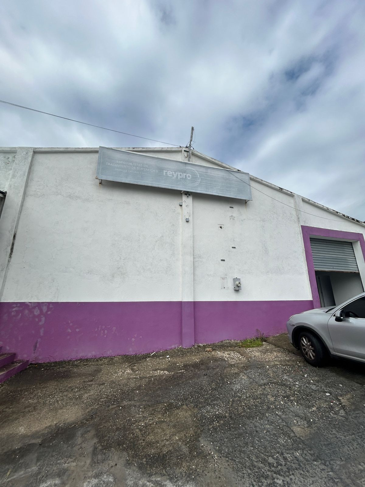 Nave Industrial en Alquiler  Complejo Cerrado – Honduras Av. Independe Foto 7311710-4.jpg