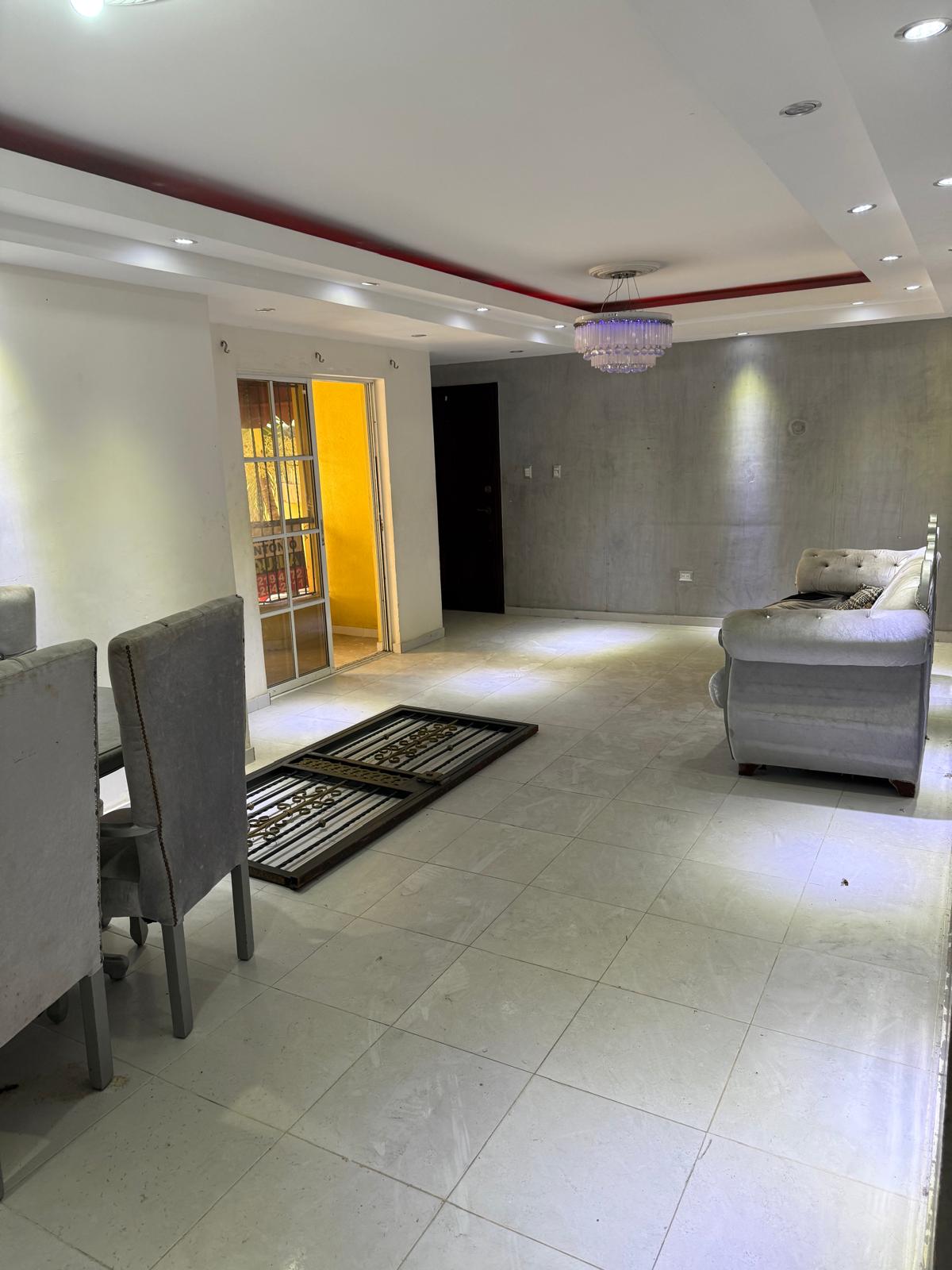 VENDO AMPLIO APARTAMENTO                     Alma Rosa Segunda a una e Foto 7311756-3.jpg