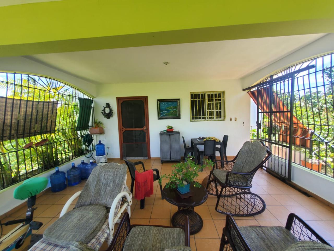Propiedad en Venta – Casa Espaciosa con Potencial de Inversión en ampl Foto 7311797-7.jpg