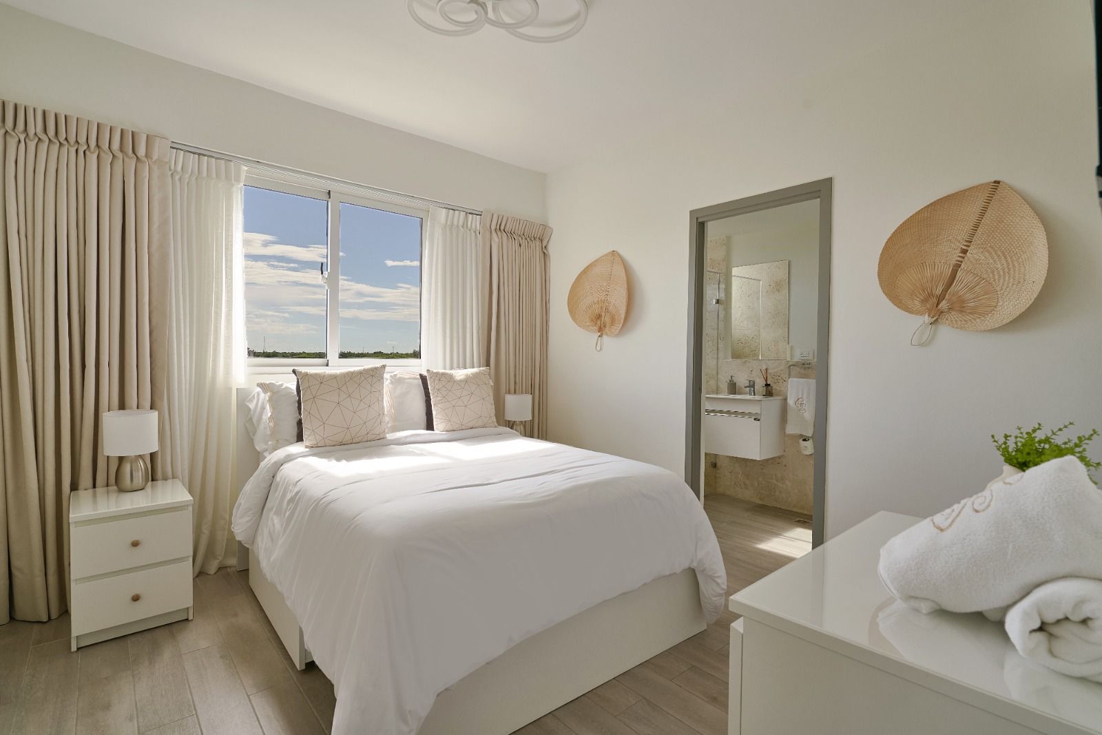 Apartamento de 2 Habitaciones en Venta en Juan Dolio.  Foto 7311835-10.jpg