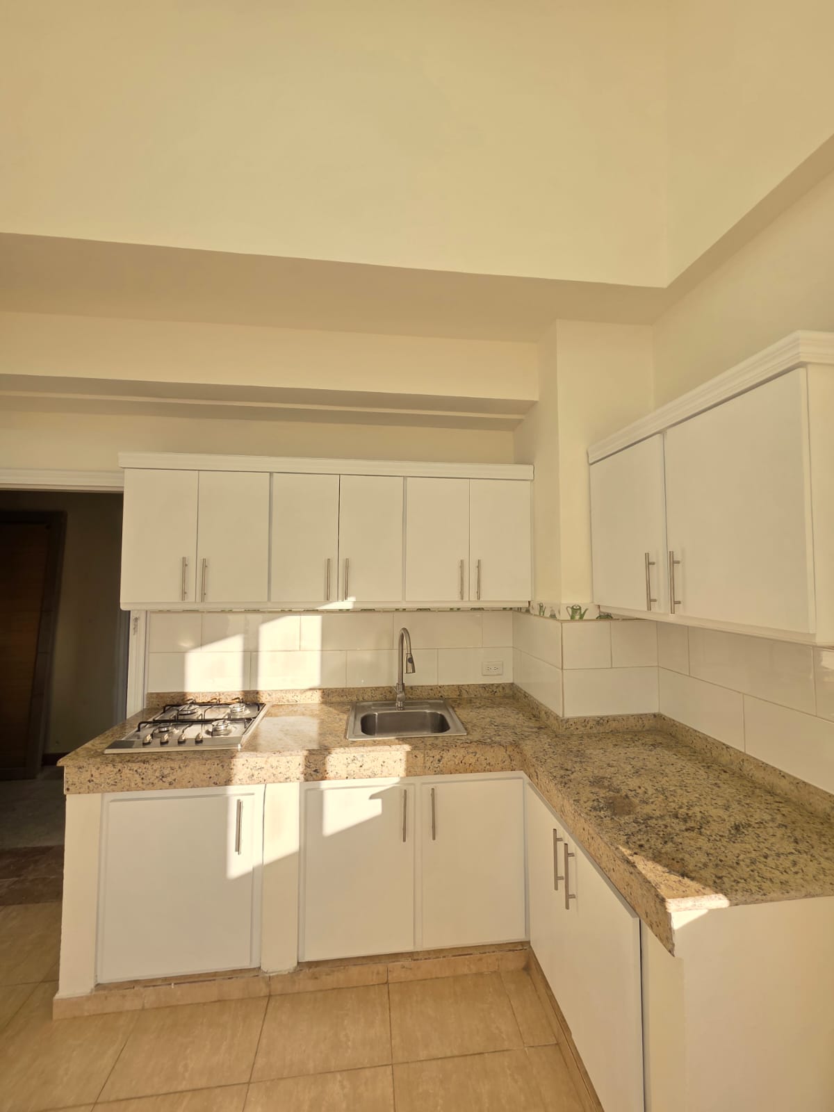 Apartamento de 2 Habitaciones en Venta en Juan Dolio.  Foto 7311845-2.jpg
