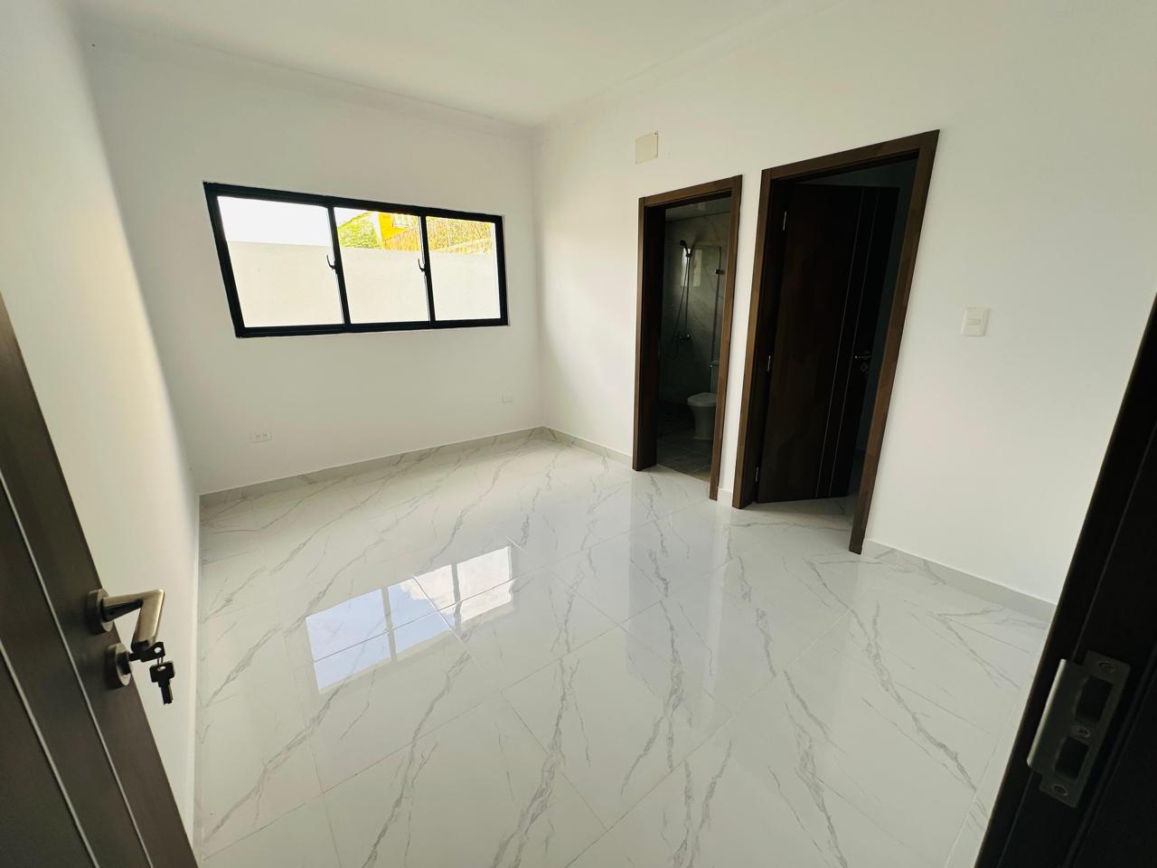  Apartamento en Venta con Patio en Prado Oriental Foto 7311971-4.jpg