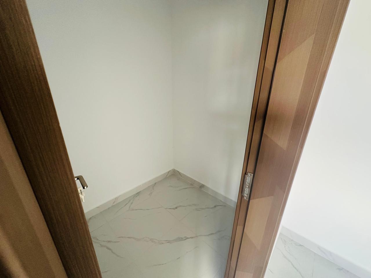  Apartamento en Venta con Patio en Prado Oriental Foto 7311971-5.jpg