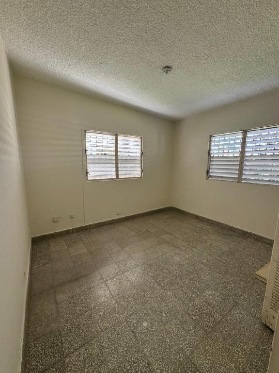 Casa en Alquiler con Potencial Comercial en Los Prados Distrito Nacion Foto 7311996-1.jpg