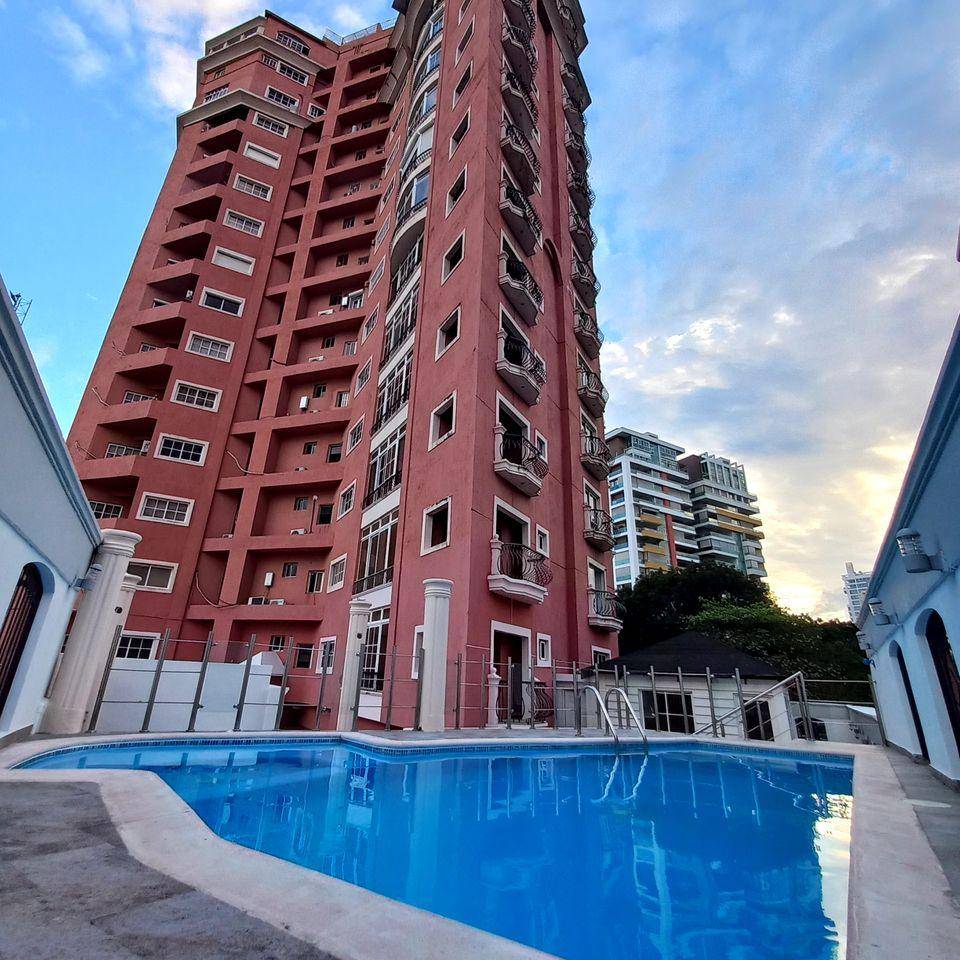 Increible Torre Familar a tu Alcance en La Esperilla!! Foto 7312001-4.jpg