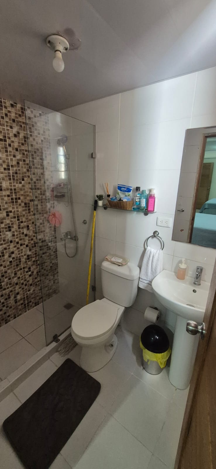 Se vende este apartamento en un primer nivel en la Avenida Independenc Foto 7312035-7.jpg