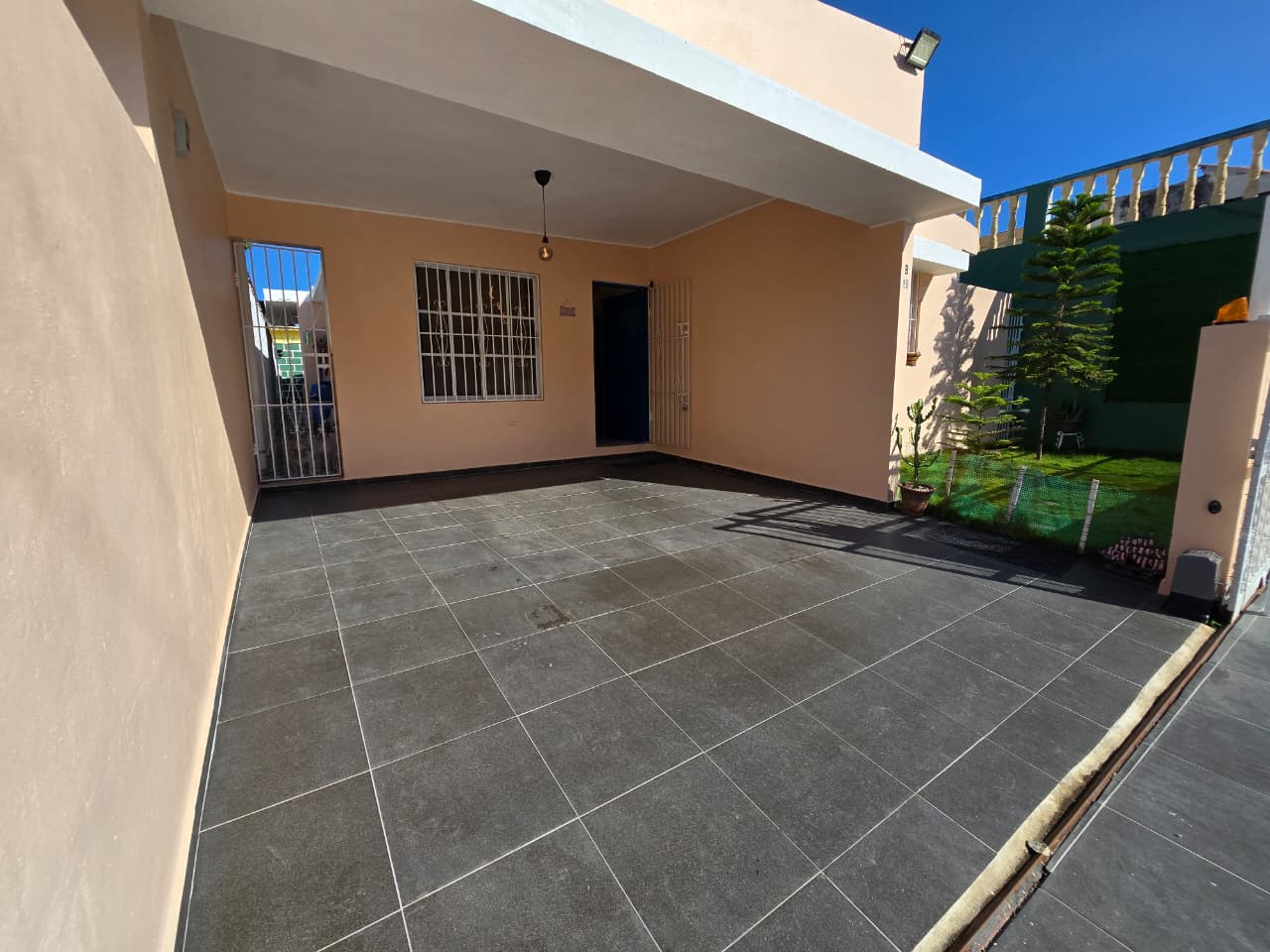 CASA TOTALMENTE REMODELADA AMUEBLADA Y EQUIPADA COMPLETA.  PRECIO NEGO Foto 7312037-1.jpg