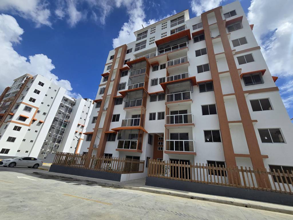 Apartamento en Torre Ita Esther II Jacobo Majluta  Piso 3 con ascensor Foto 7312039-1.jpg