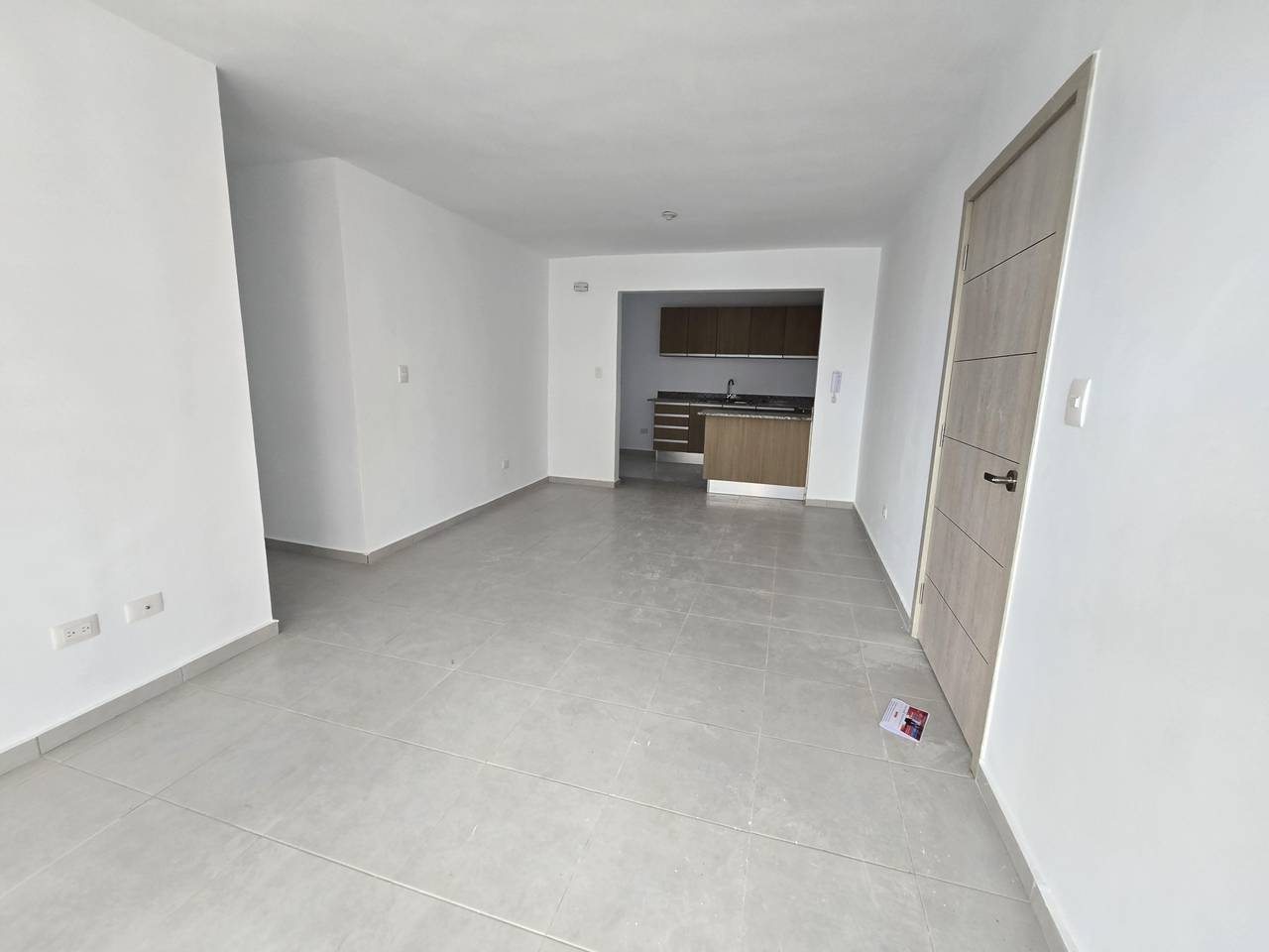 Apartamento en Torre Ita Esther II Jacobo Majluta  Piso 3 con ascensor Foto 7312039-5.jpg