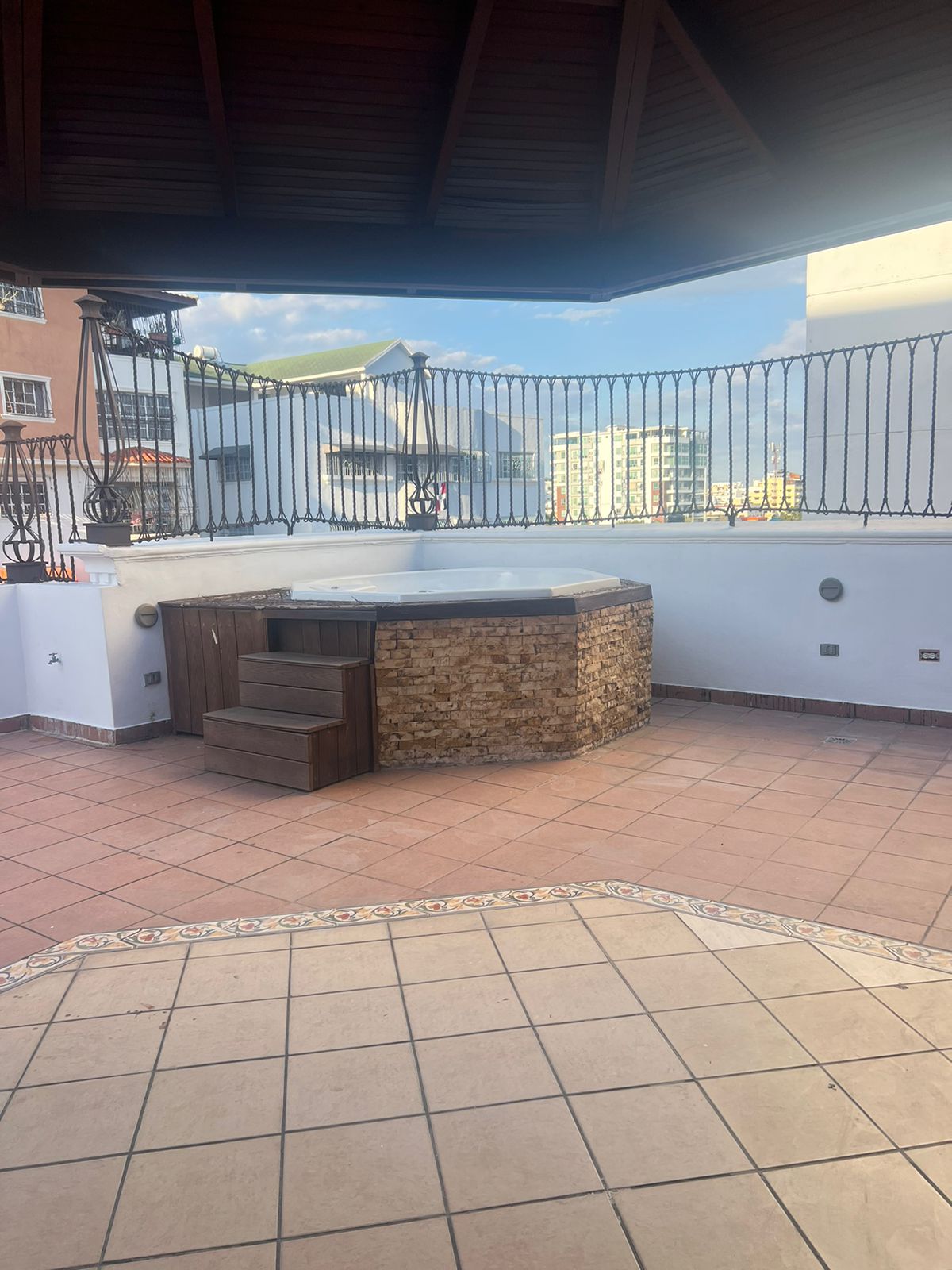 Penthouse en Venta en Urbanizacion Real  Foto 7312080-5.jpg