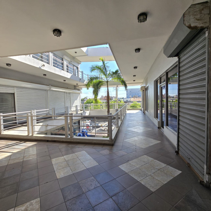 Commercial Space for Lease at Plaza Metropolitana Foto 7312090-2.jpg