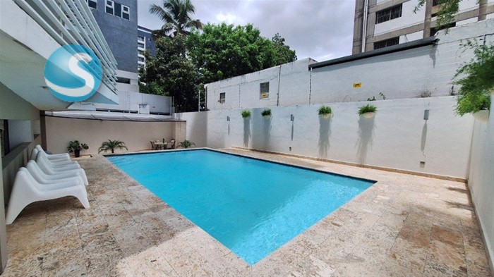 Apartamento Amueblado en venta de 2 habitaciones en Ensanche Naco Foto 7312434-2.jpg
